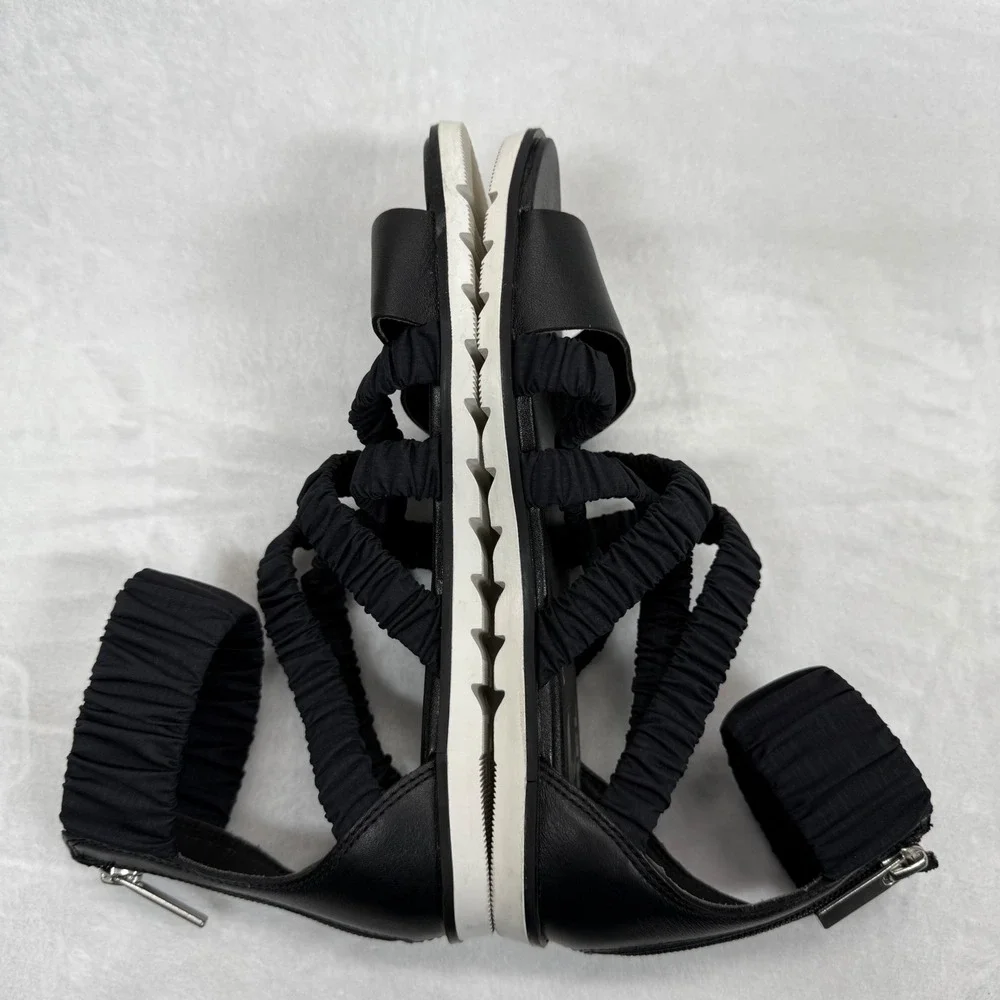 Sorel Gladiator Sandals Ruched Straps Back Zipper Black Leather Size 6.5‎
